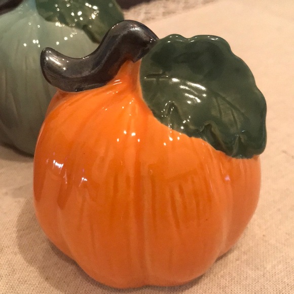 Set of 3 Mini Ceramic Pumpkins - Picture 14 of 14